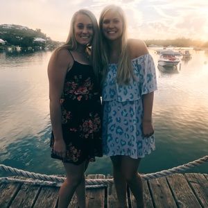 Meet your Posher, Lucy